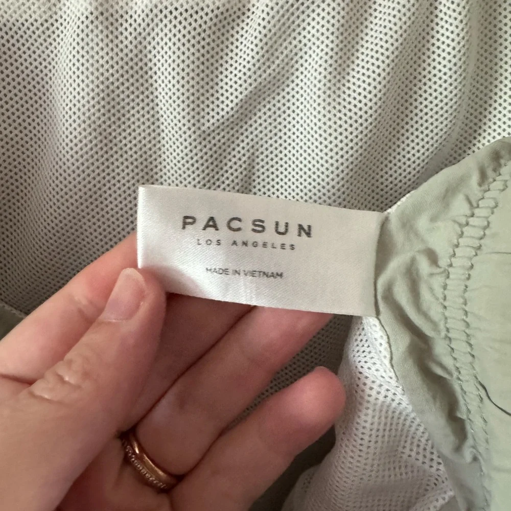 Pacsun Green Collegiate 6